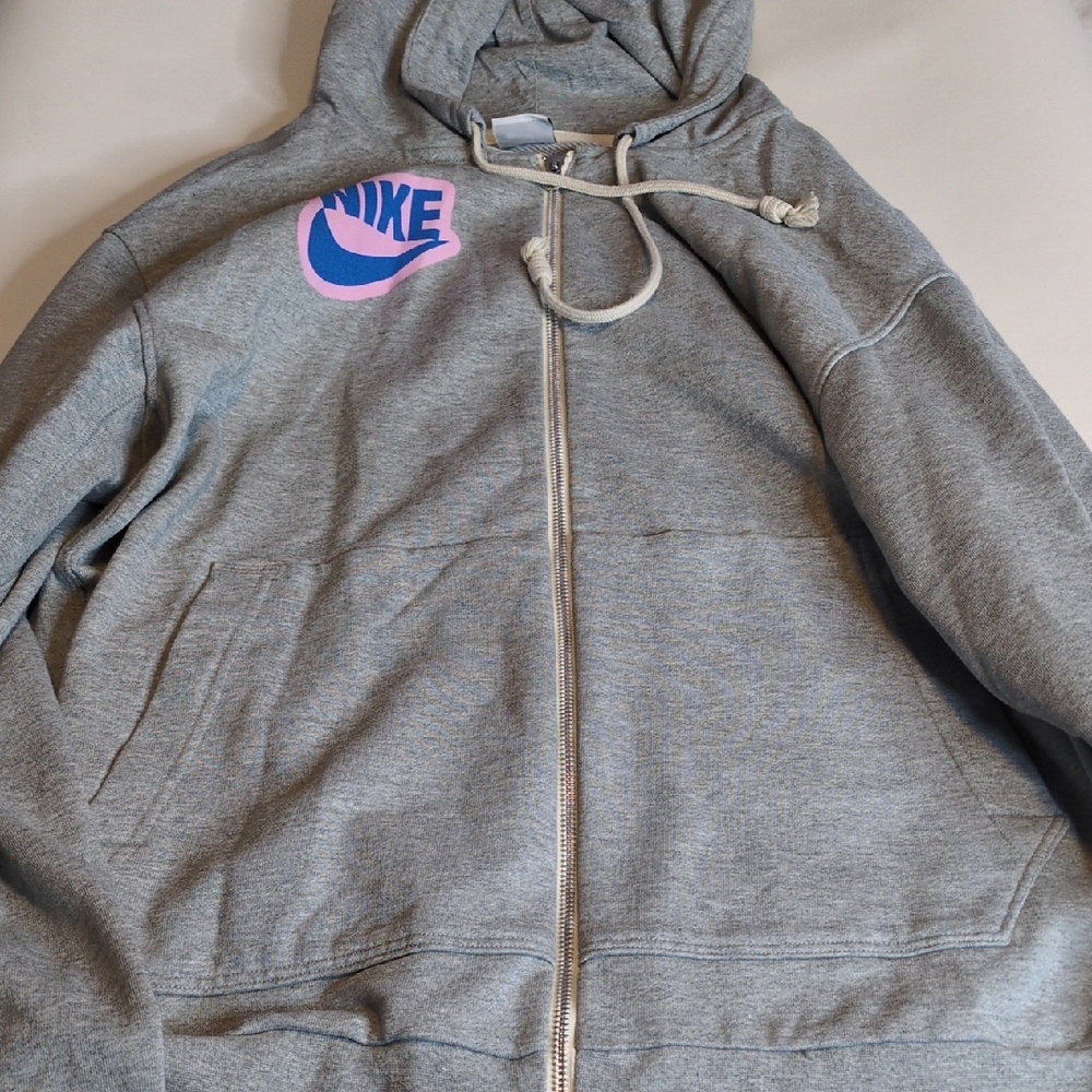 Nike Gray 2023 EYBL Hoodie NWOT